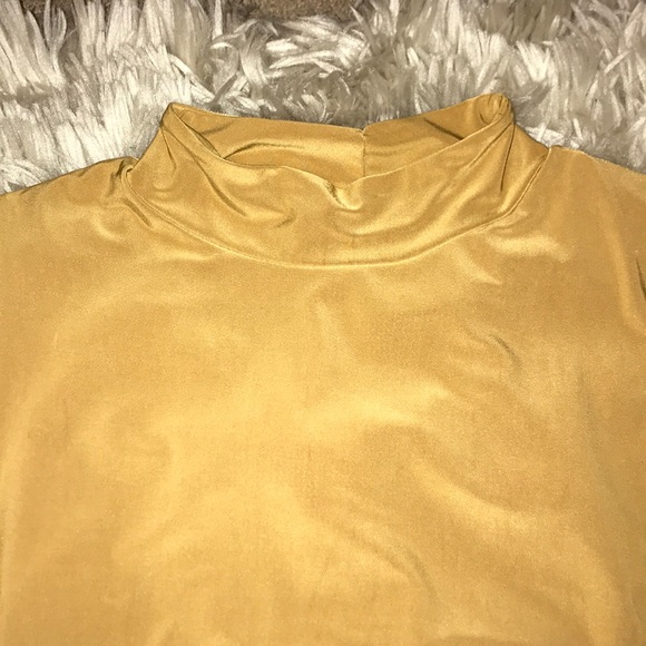 Mustard Fitted Missguided Dress - Picture 2 of 6